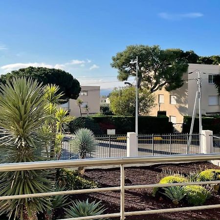 17 - Appartement Neuf, Parking Terrasse Et Jolie Vue 邦多勒 外观 照片