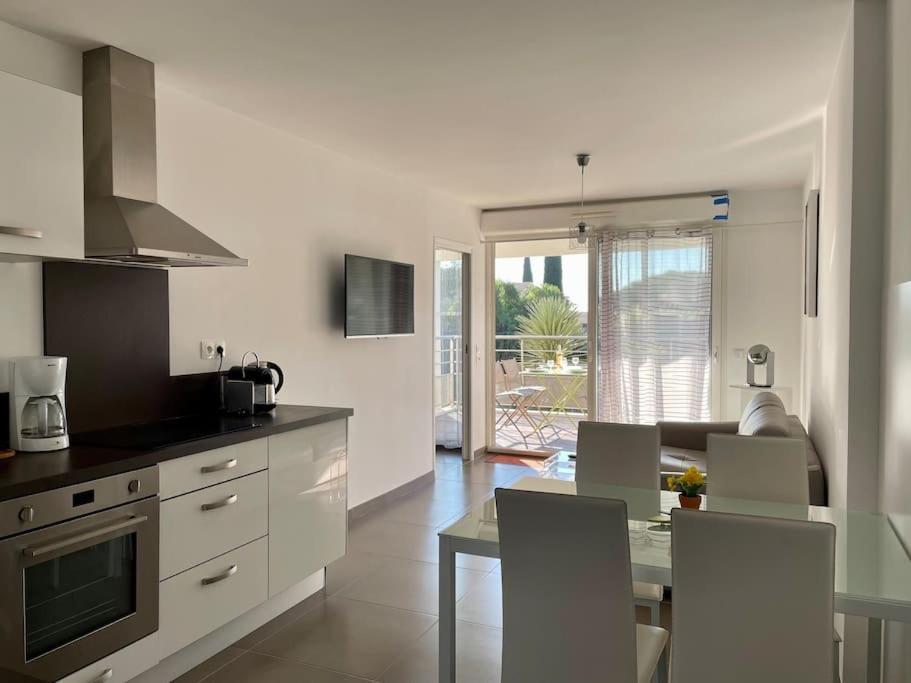 17 - Appartement Neuf, Parking Terrasse Et Jolie Vue 邦多勒 外观 照片
